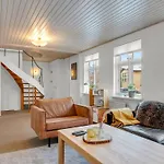 Noreen - 500m From The Sea By Interhome *