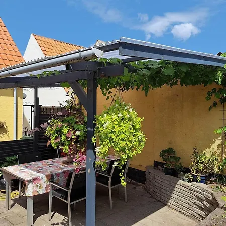 Noreen - 500m From The Sea By Interhome *