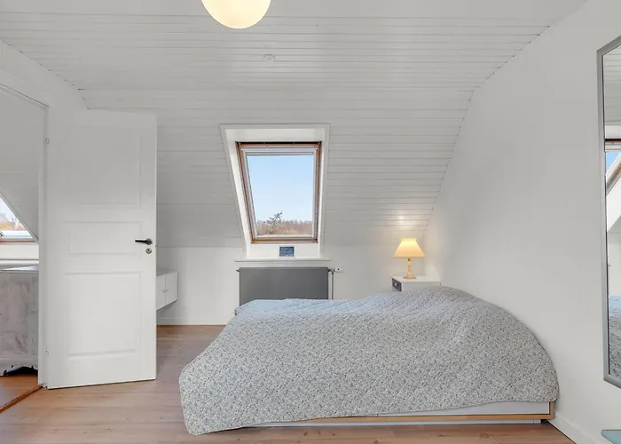 Semesterbostad Noreen - 500m From The Sea By Interhome